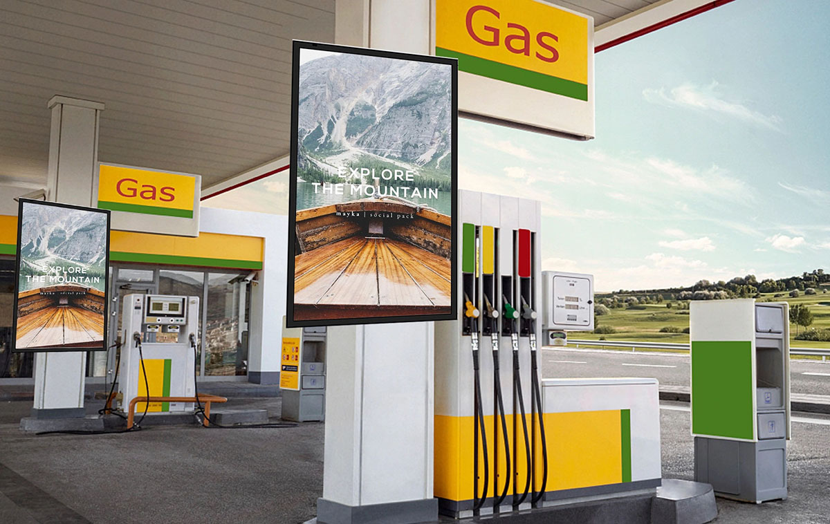 gas station digital signage-3